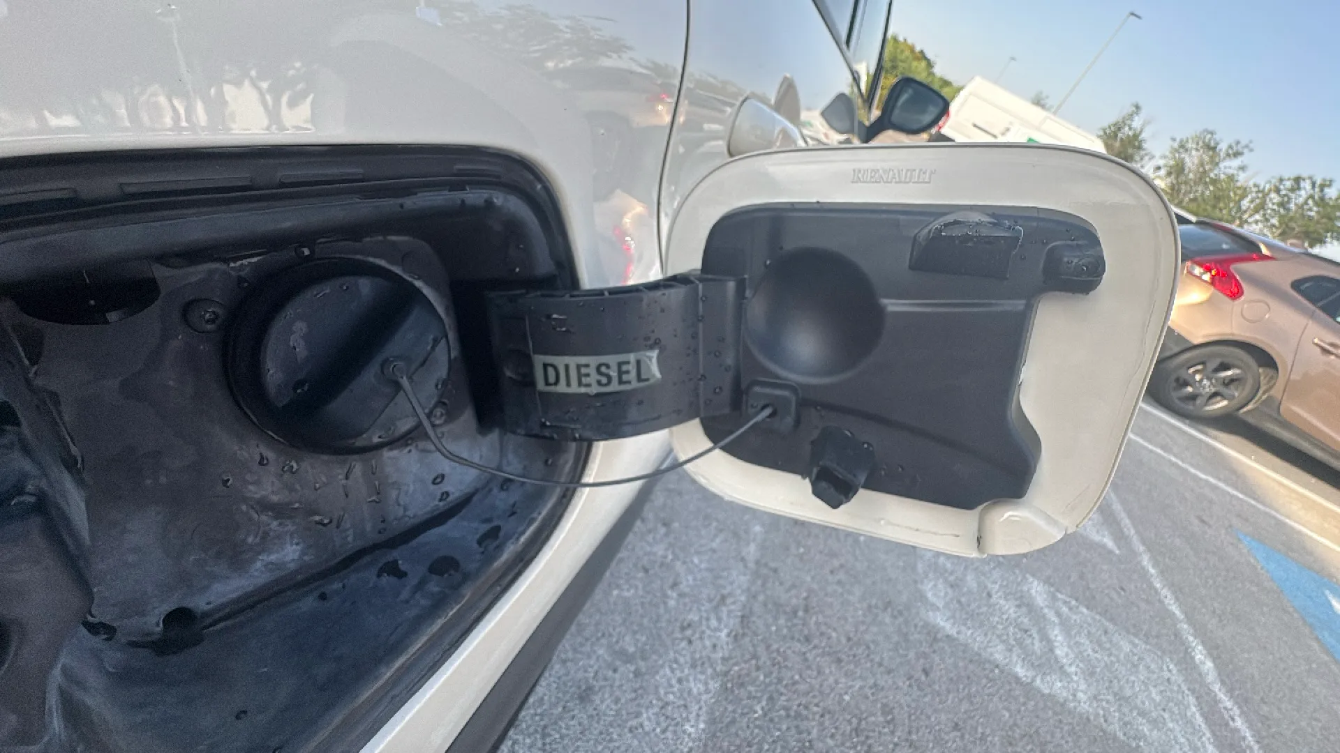 Renault Captur Zen Energy dCi 90 EDC Euro 6 - foto 27