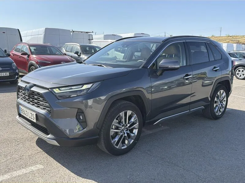 Toyota RAV4 2.5l 220H Luxury