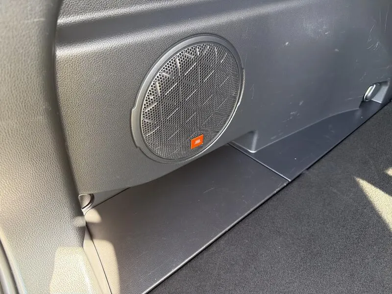 Toyota RAV4 2.5l 220H Luxury - foto 29