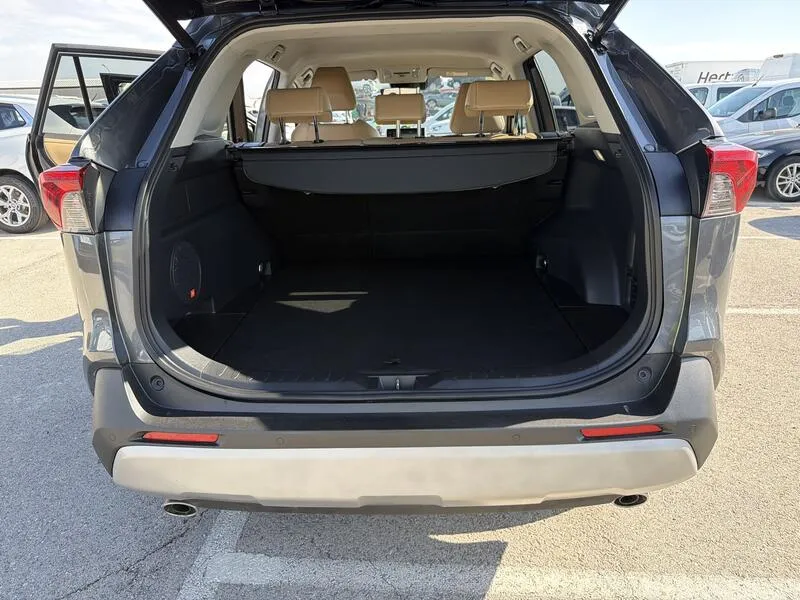 Toyota RAV4 2.5l 220H Luxury - foto 18