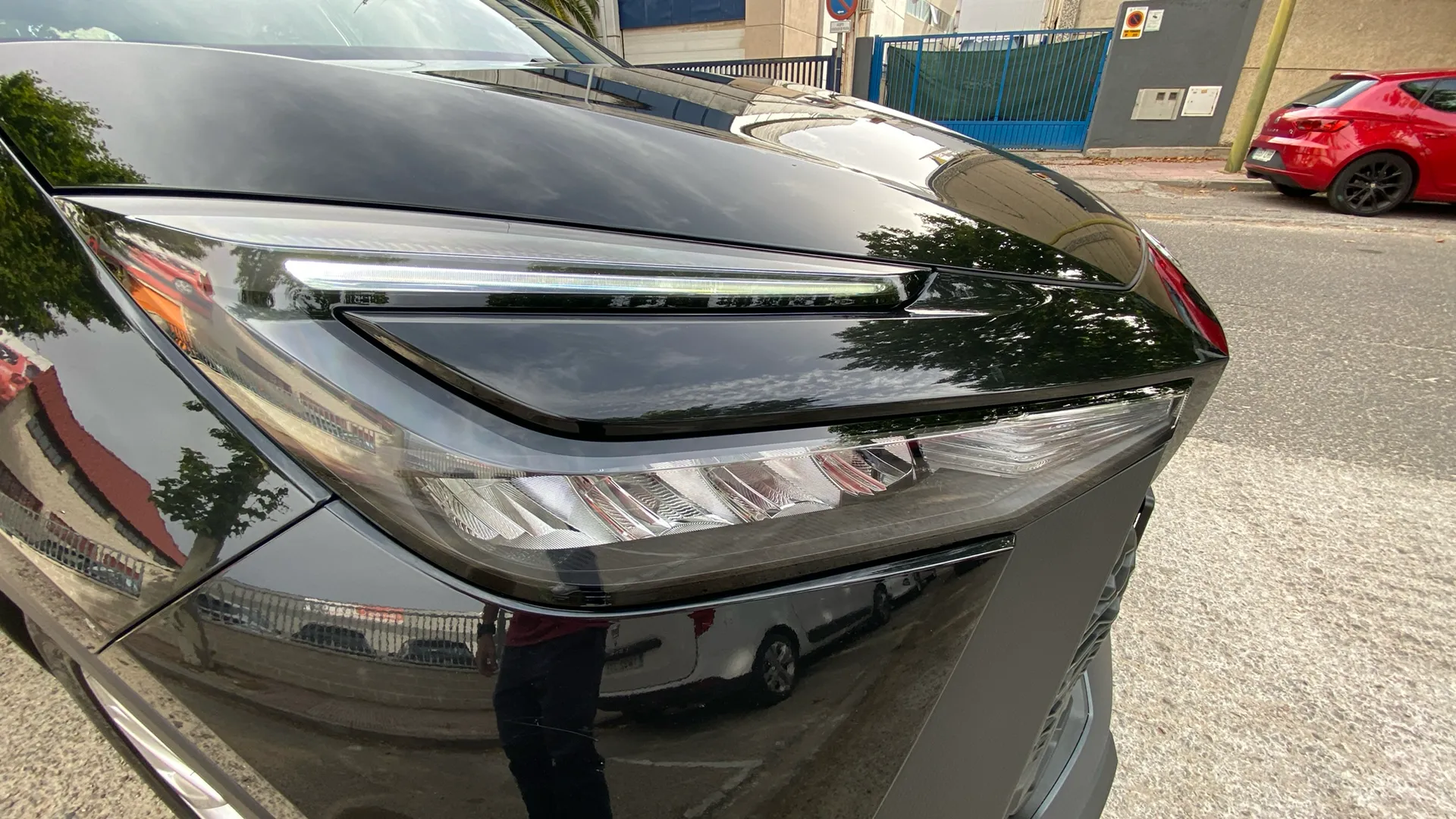 Toyota C-HR 1.8 140H Active - foto 24