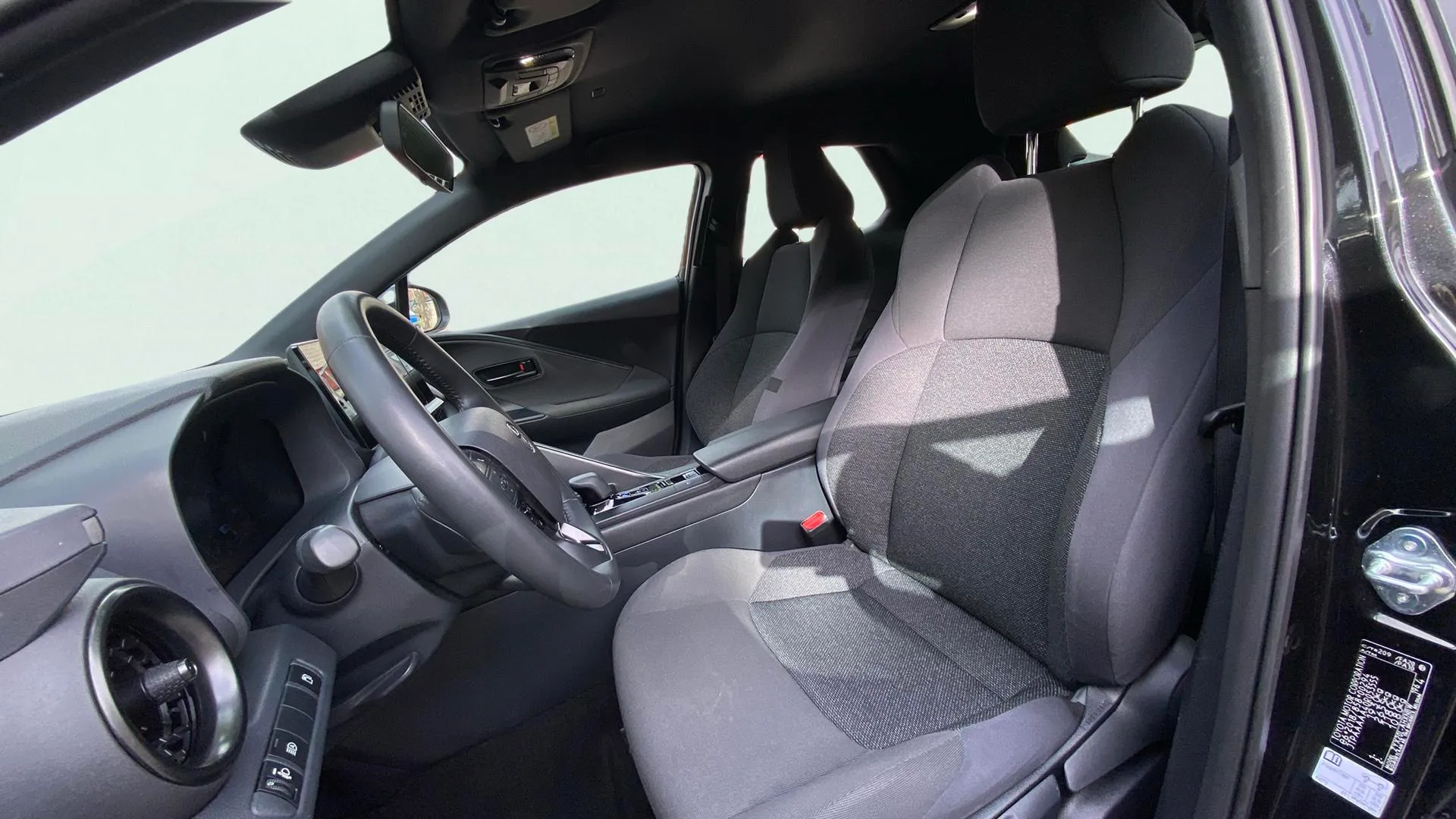 Toyota C-HR 1.8 140H Active - foto 17