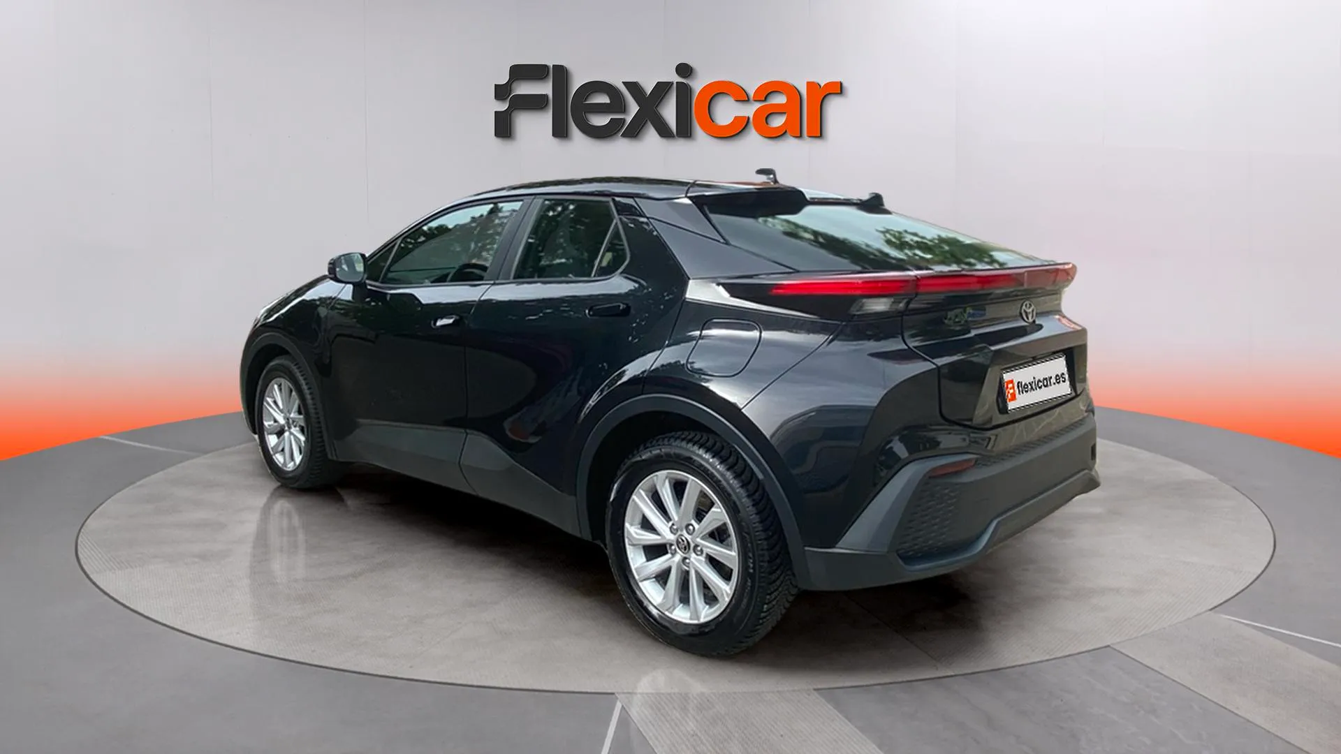 Toyota C-HR 1.8 140H Active - foto 8