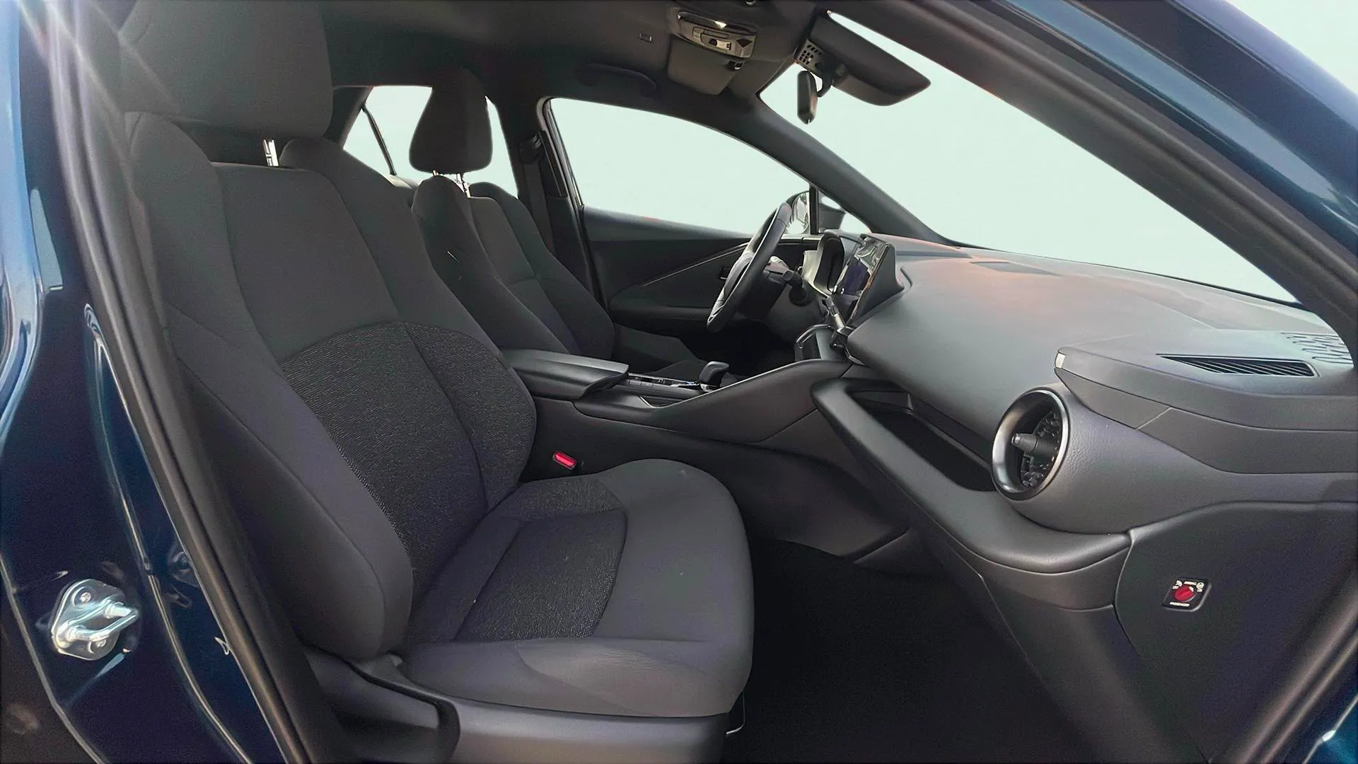 Toyota C-HR 1.8 140H Active - foto 12