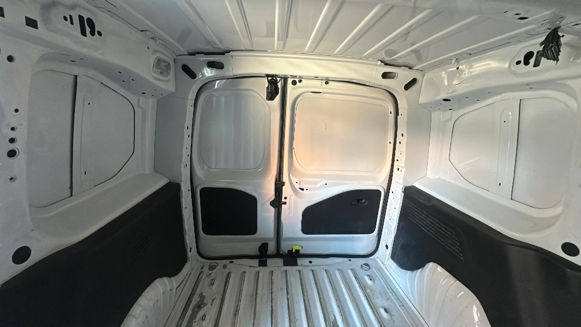 Opel Combo Cargo L 650KG - foto 14