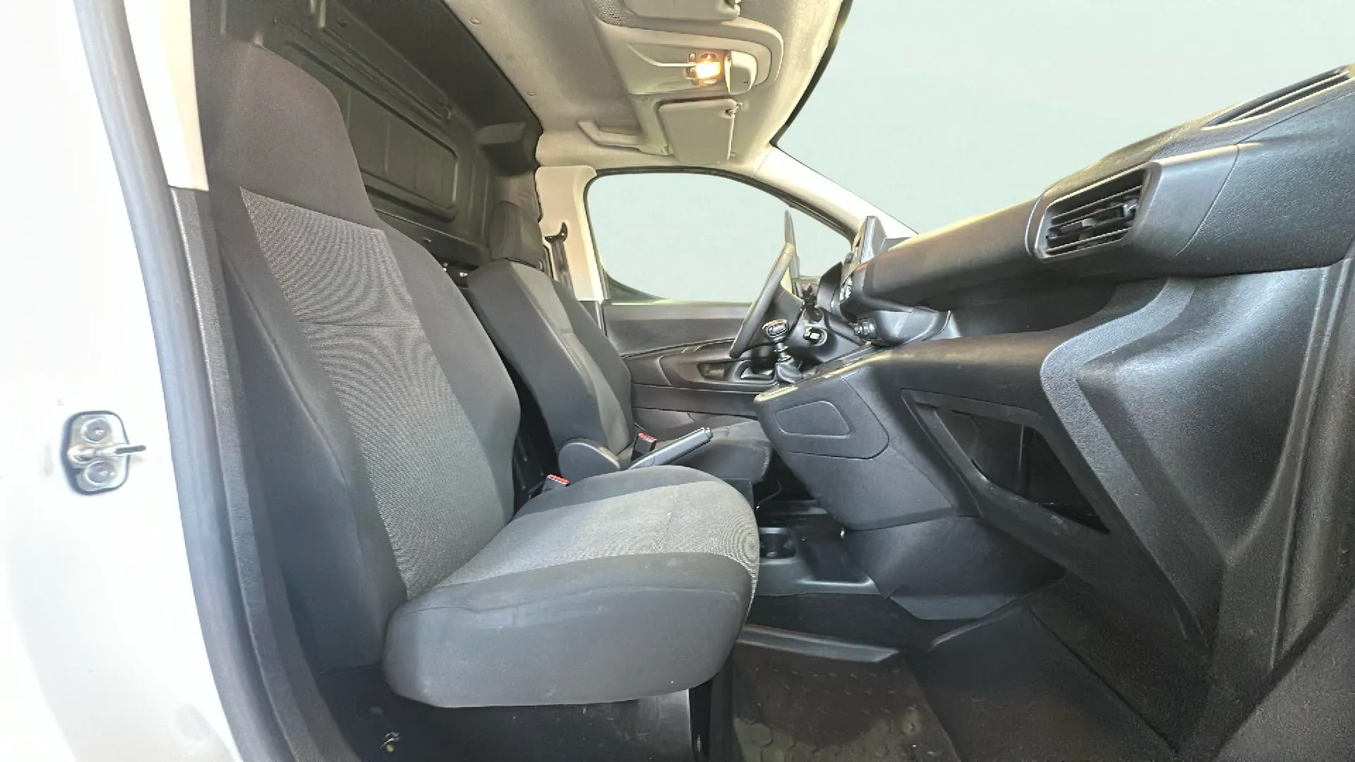 Opel Combo Cargo L 650KG - foto 12