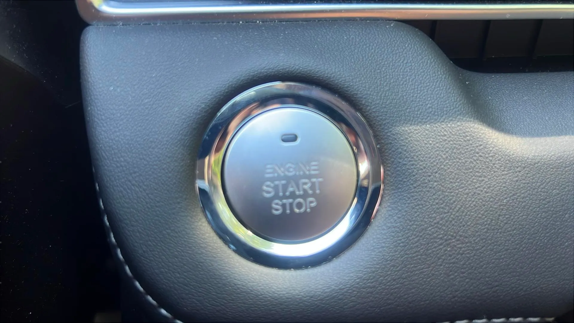 Ebro s400 1.5 DHE HEV Premium CVT - foto 14