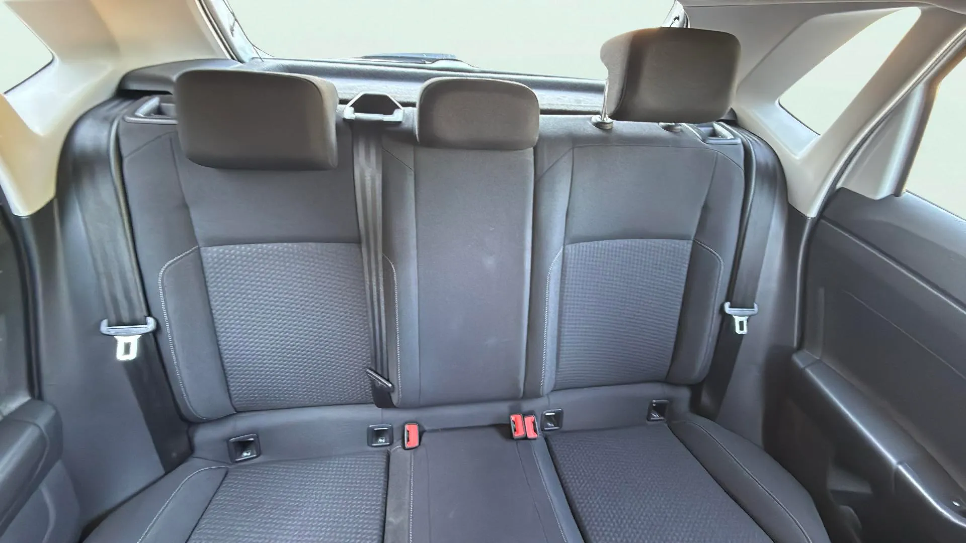 Volkswagen Polo Sport 1.0 TSI DSG - foto 17