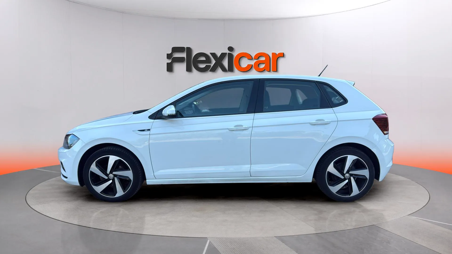 Volkswagen Polo Sport 1.0 TSI DSG - foto 4