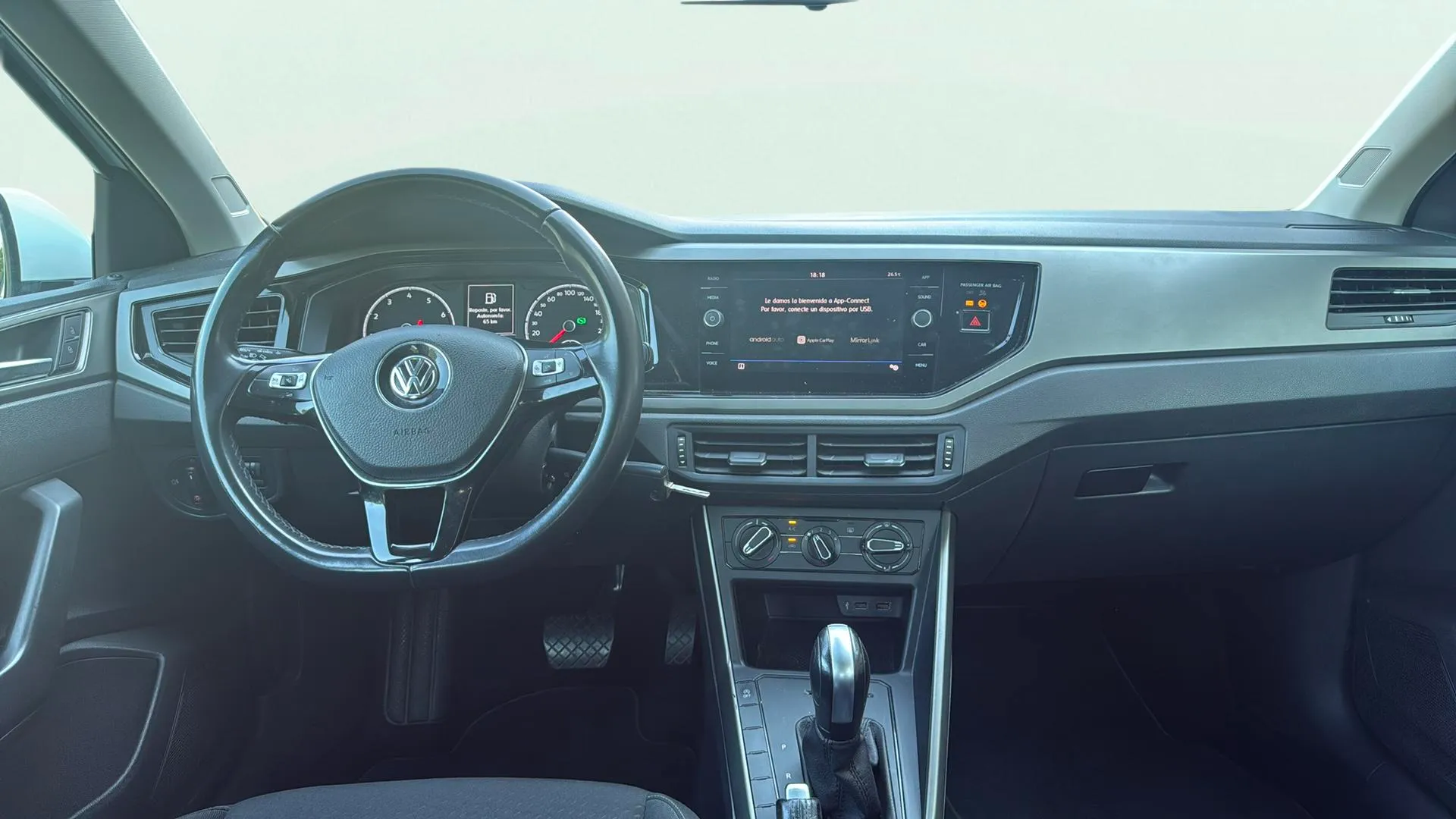 Volkswagen Polo Sport 1.0 TSI DSG - foto 9