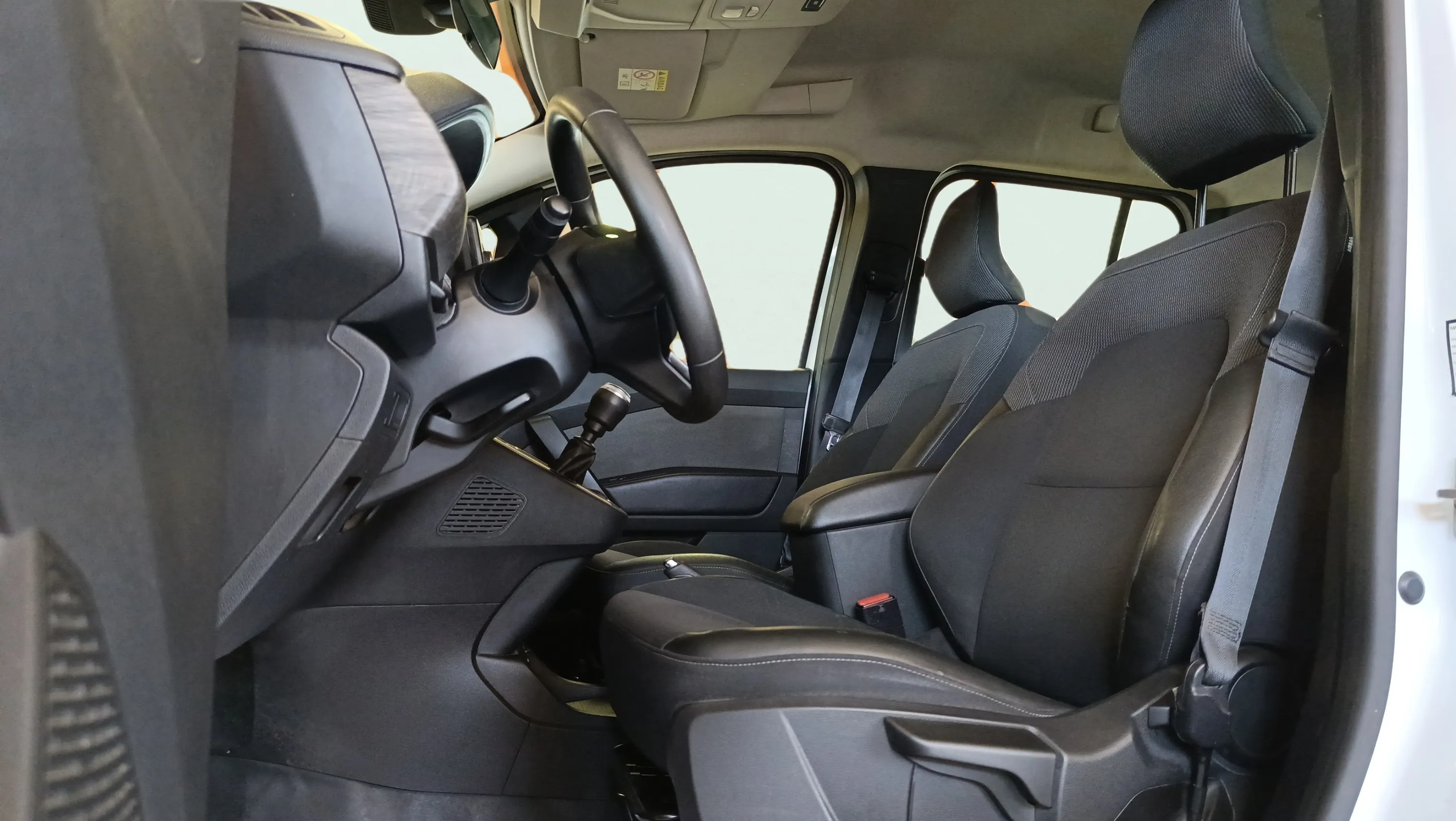 Renault Kangoo Intens Edition One 1.5 Blue dCi (95) - foto 24