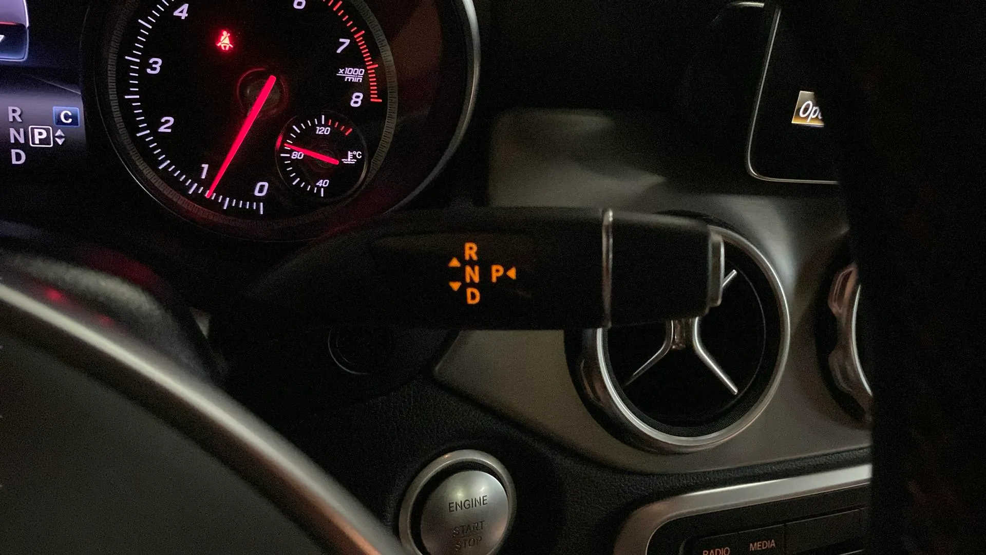 Mercedes-Benz GLA 200 - foto 17