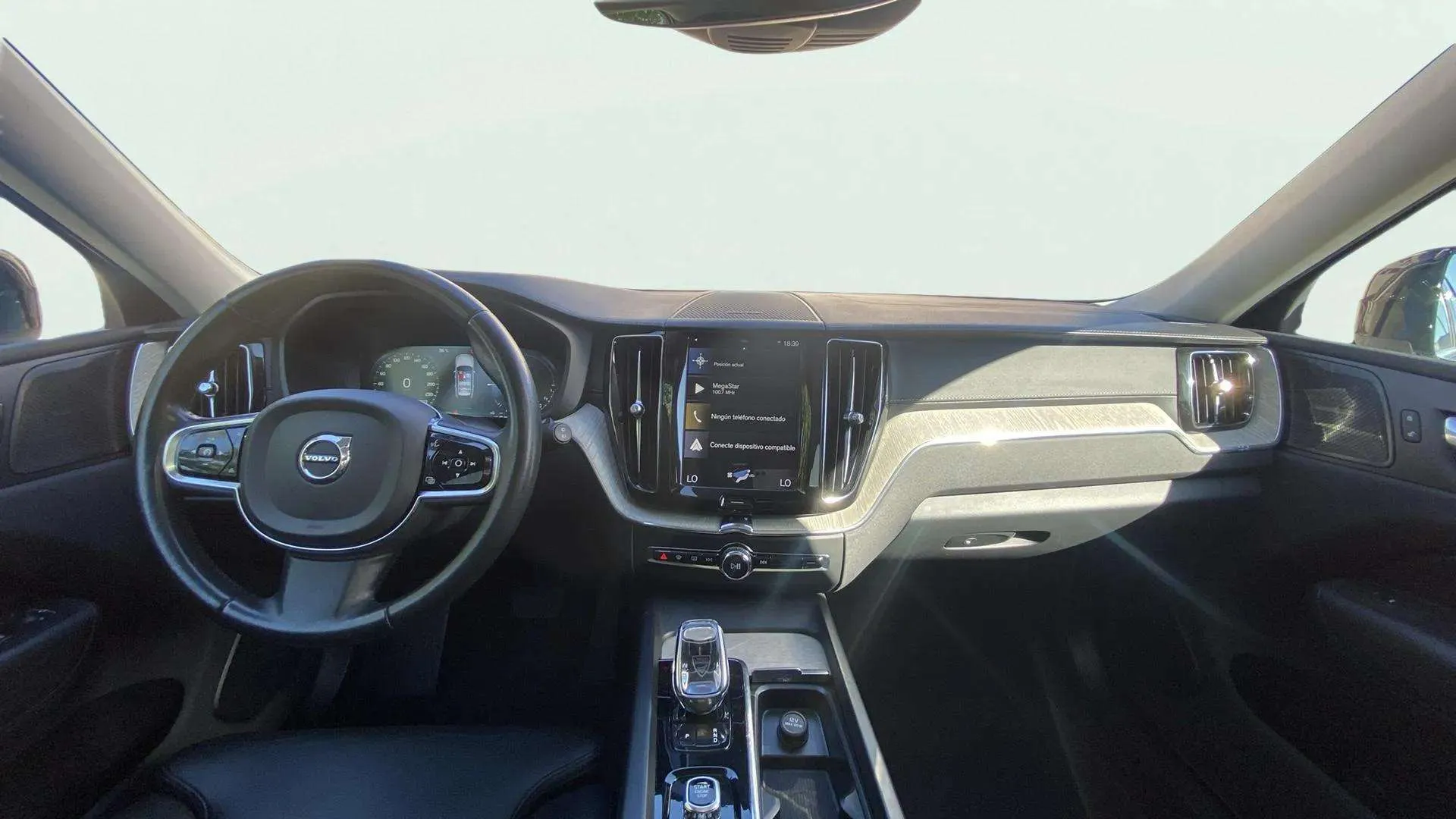 Volvo XC60 2.0 T8 AWD Inscription - foto 10