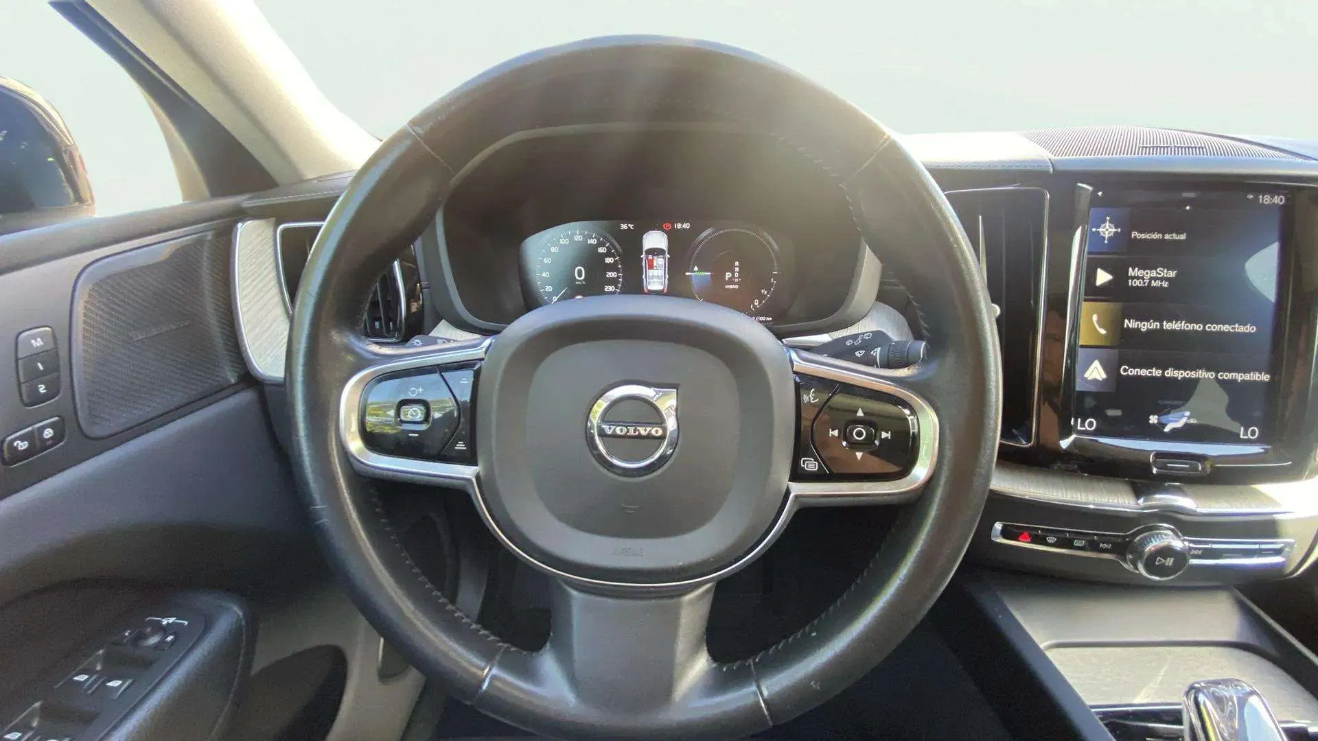 Volvo XC60 2.0 T8 AWD Inscription - foto 11
