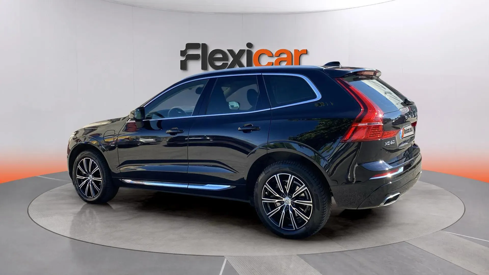Volvo XC60 2.0 T8 AWD Inscription - foto 5