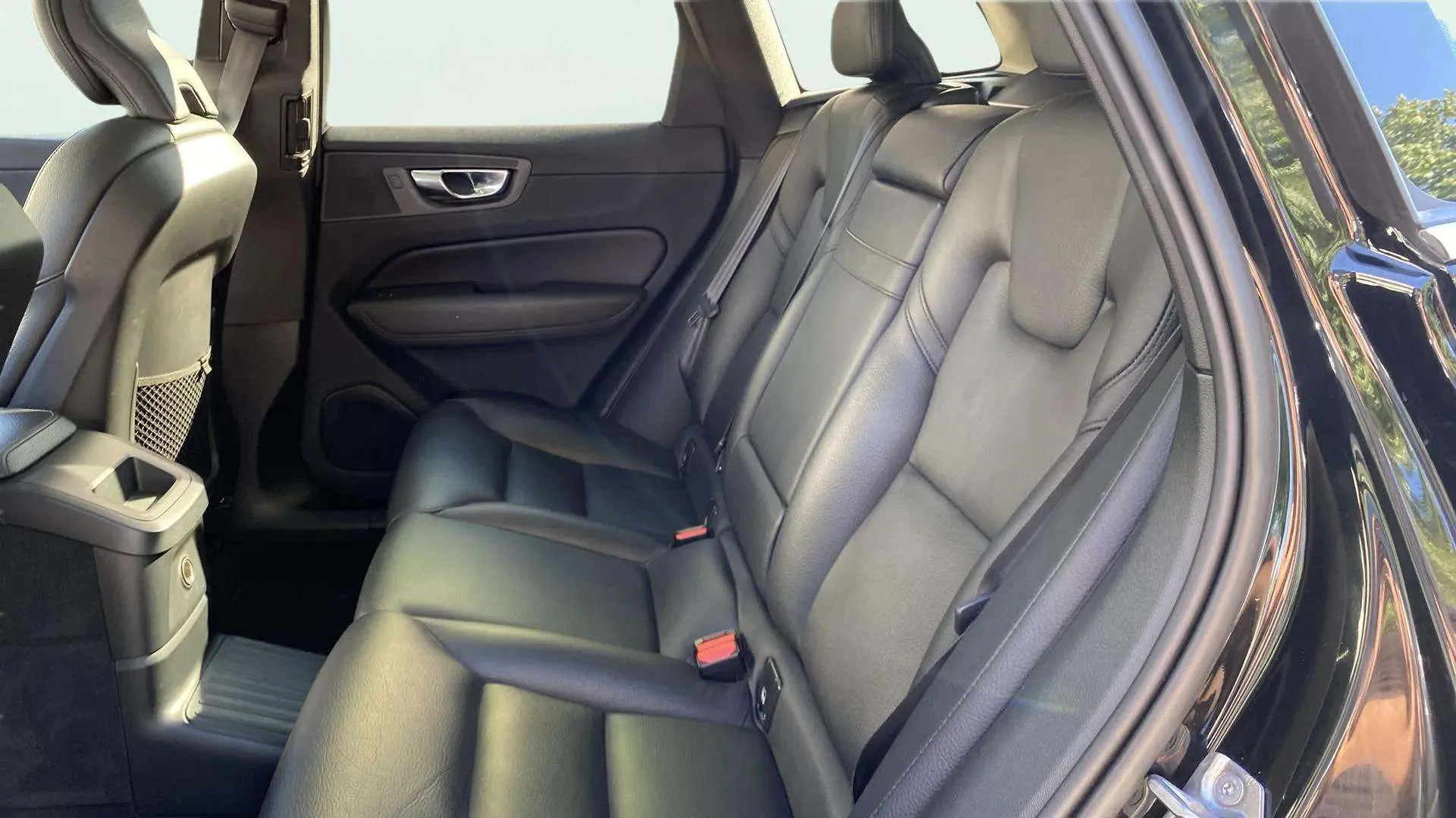 Volvo XC60 2.0 T8 AWD Inscription - foto 28