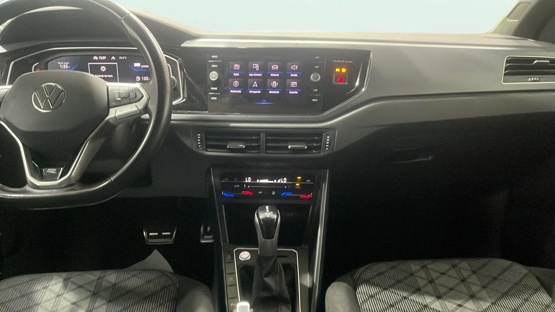 Volkswagen Taigo R-Line 1.0 TSI DSG - foto 19