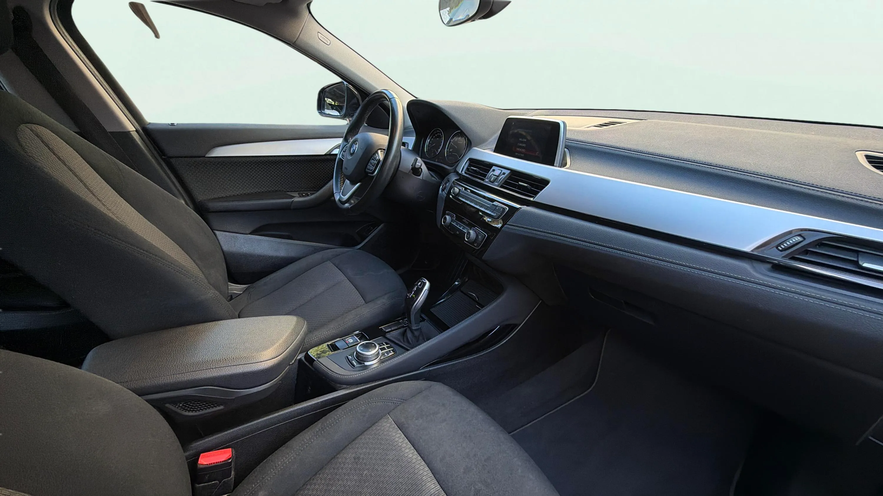 BMW X2 sDrive18i - foto 14