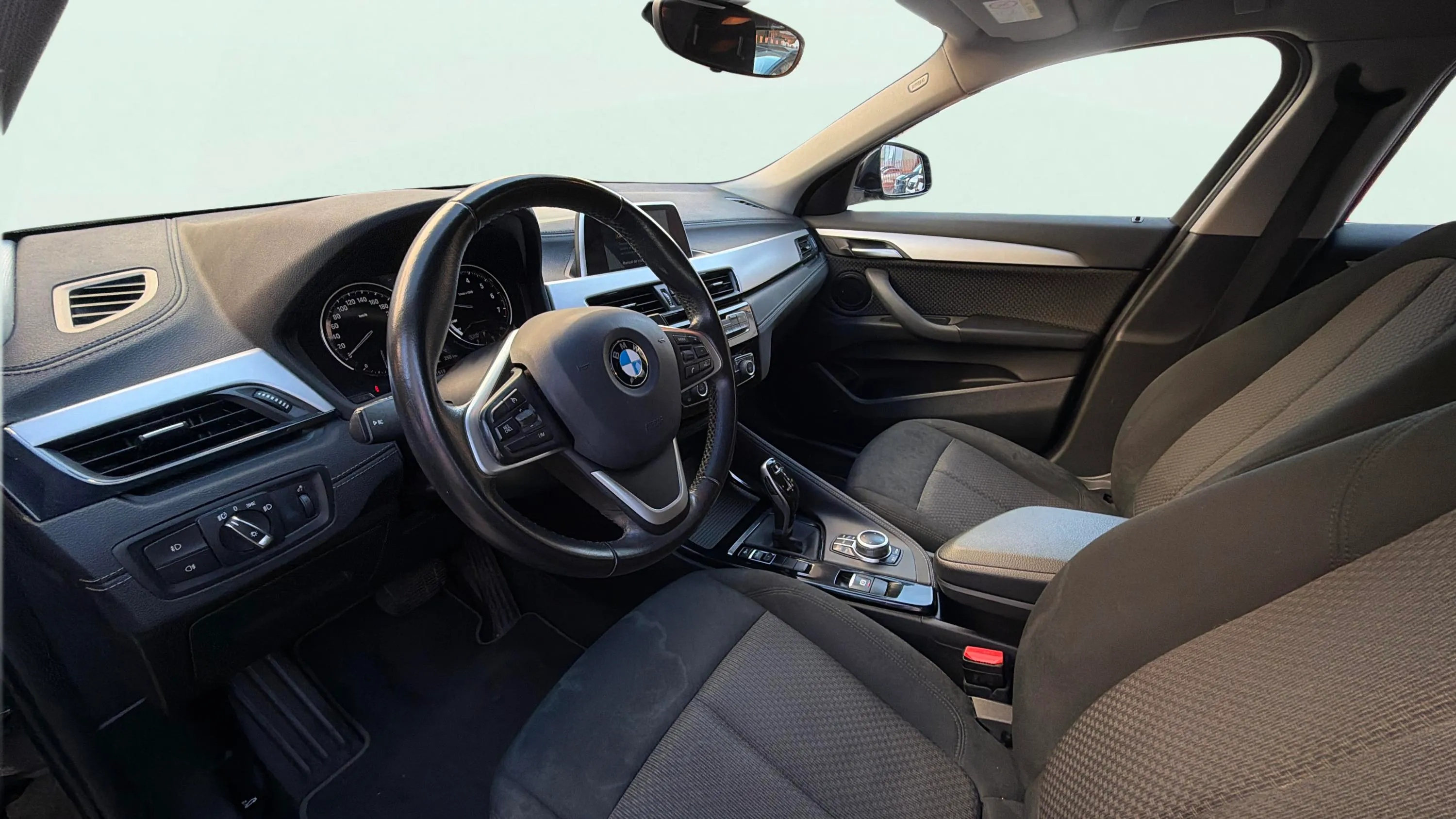 BMW X2 sDrive18i - foto 13