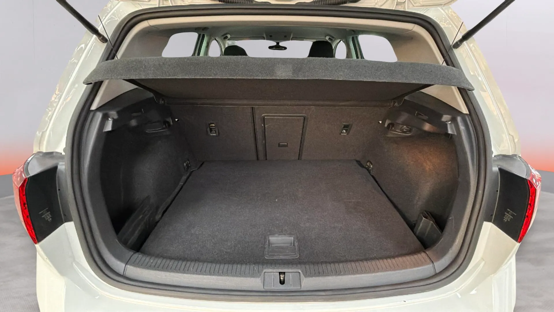 Volkswagen Golf Sport 1.5 TSI EVO DSG - foto 25