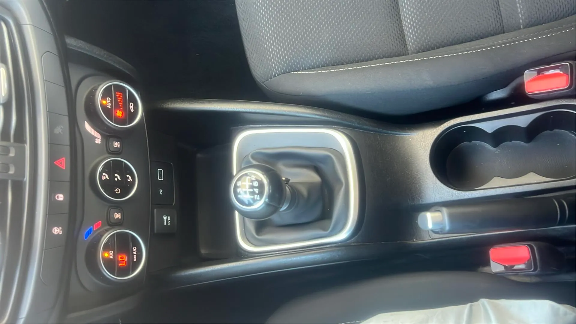 Fiat Tipo 1.4 16v Lounge gasolina - foto 17