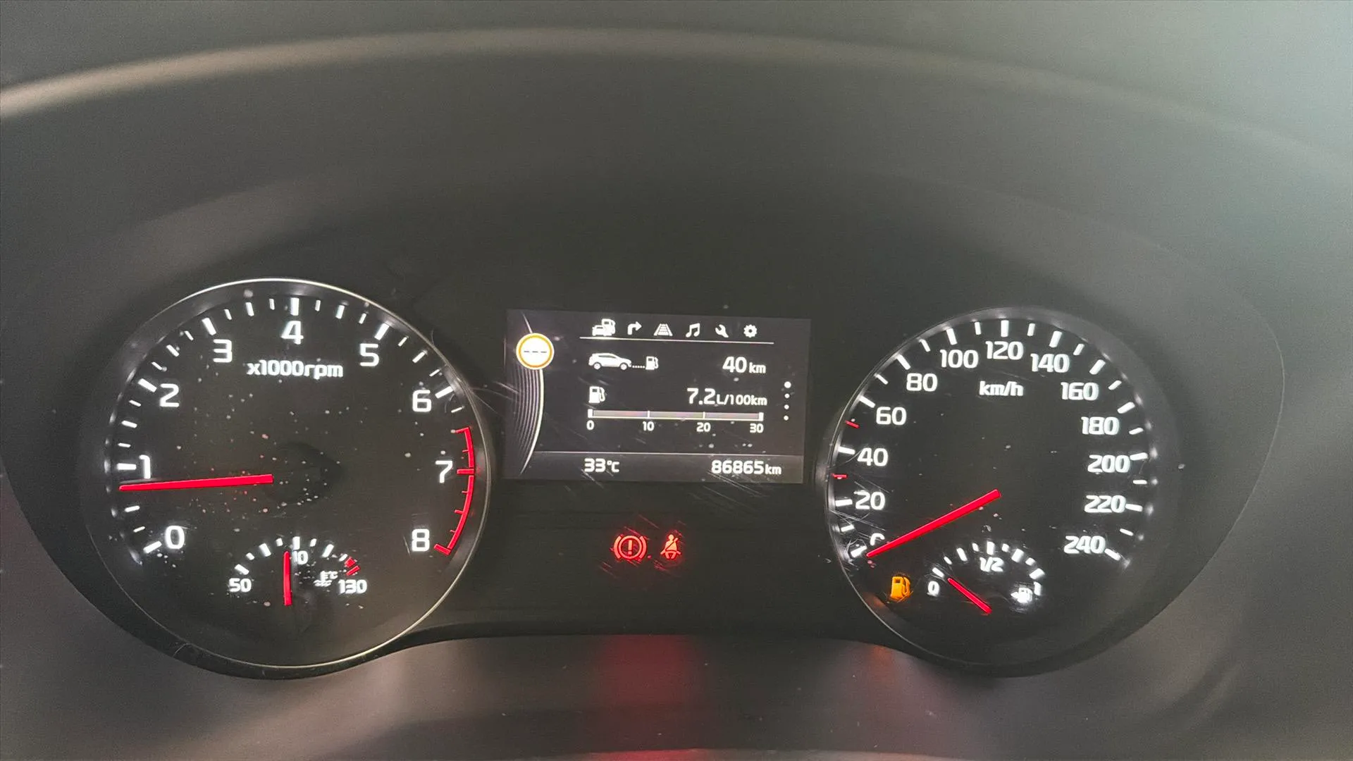 Kia Sportage 1.6 GDi Business 4x2 - foto 11