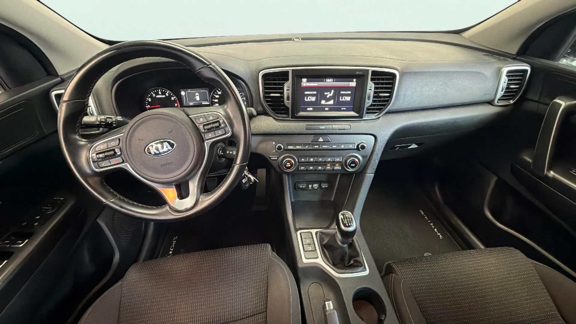 Kia Sportage 1.6 GDi Business 4x2 - foto 10