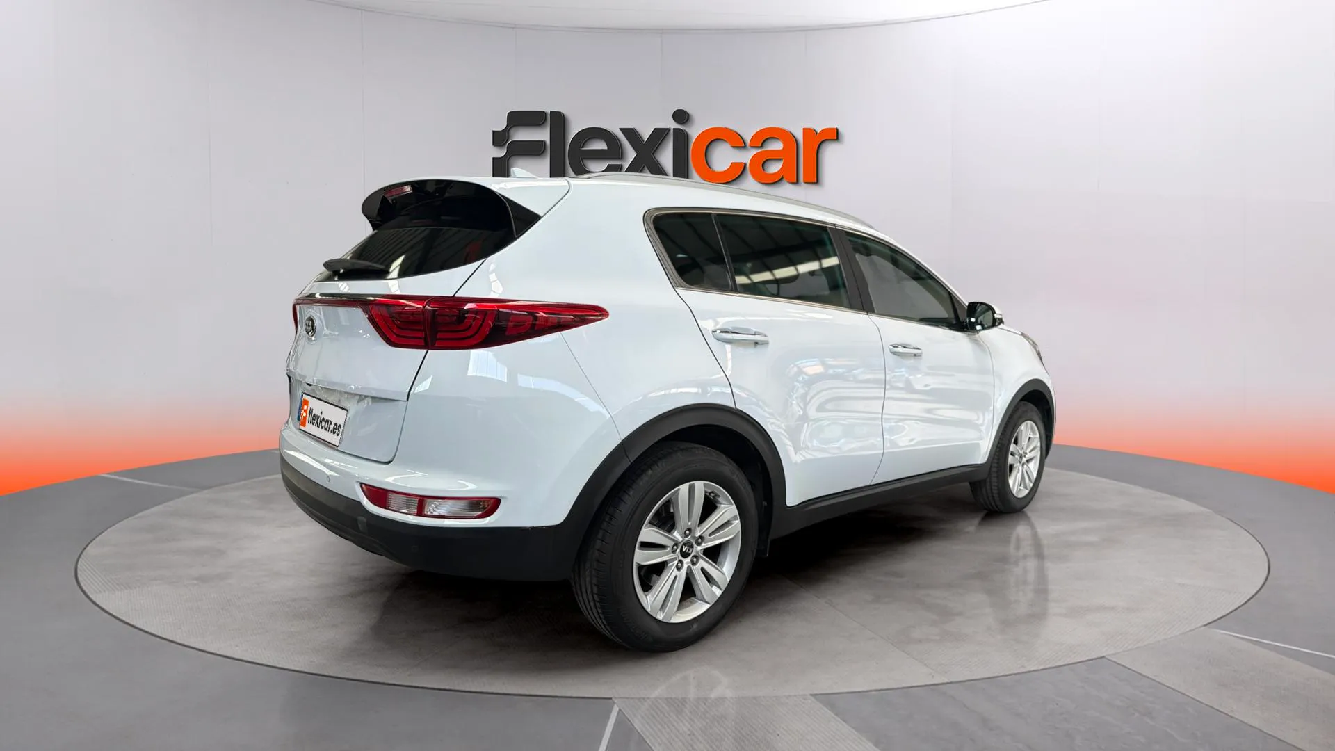Kia Sportage 1.6 GDi Business 4x2 - foto 6