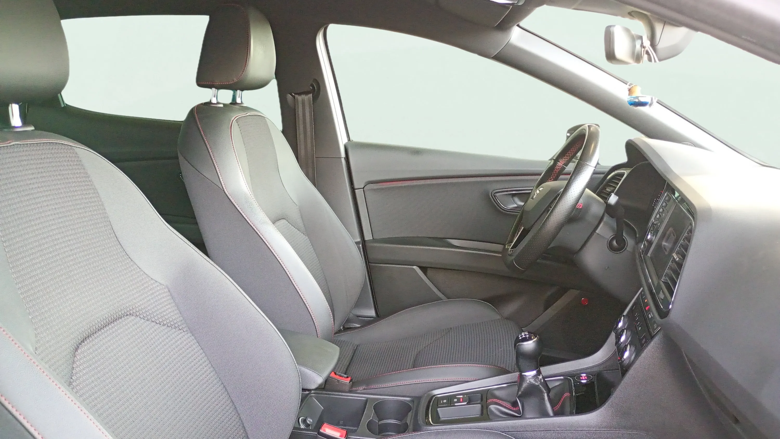 SEAT León 1.5 TSI FR - foto 17