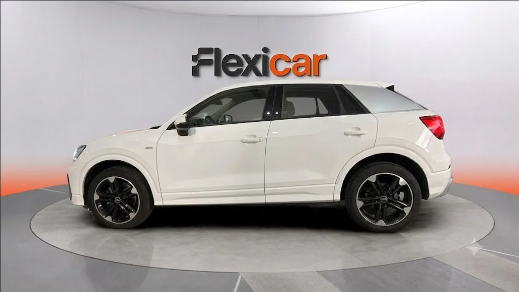 Audi Q2 35 TDI S tronic - foto 5