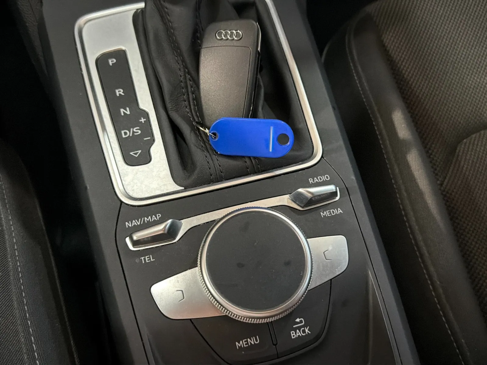 Audi Q2 35 TDI S tronic - foto 13