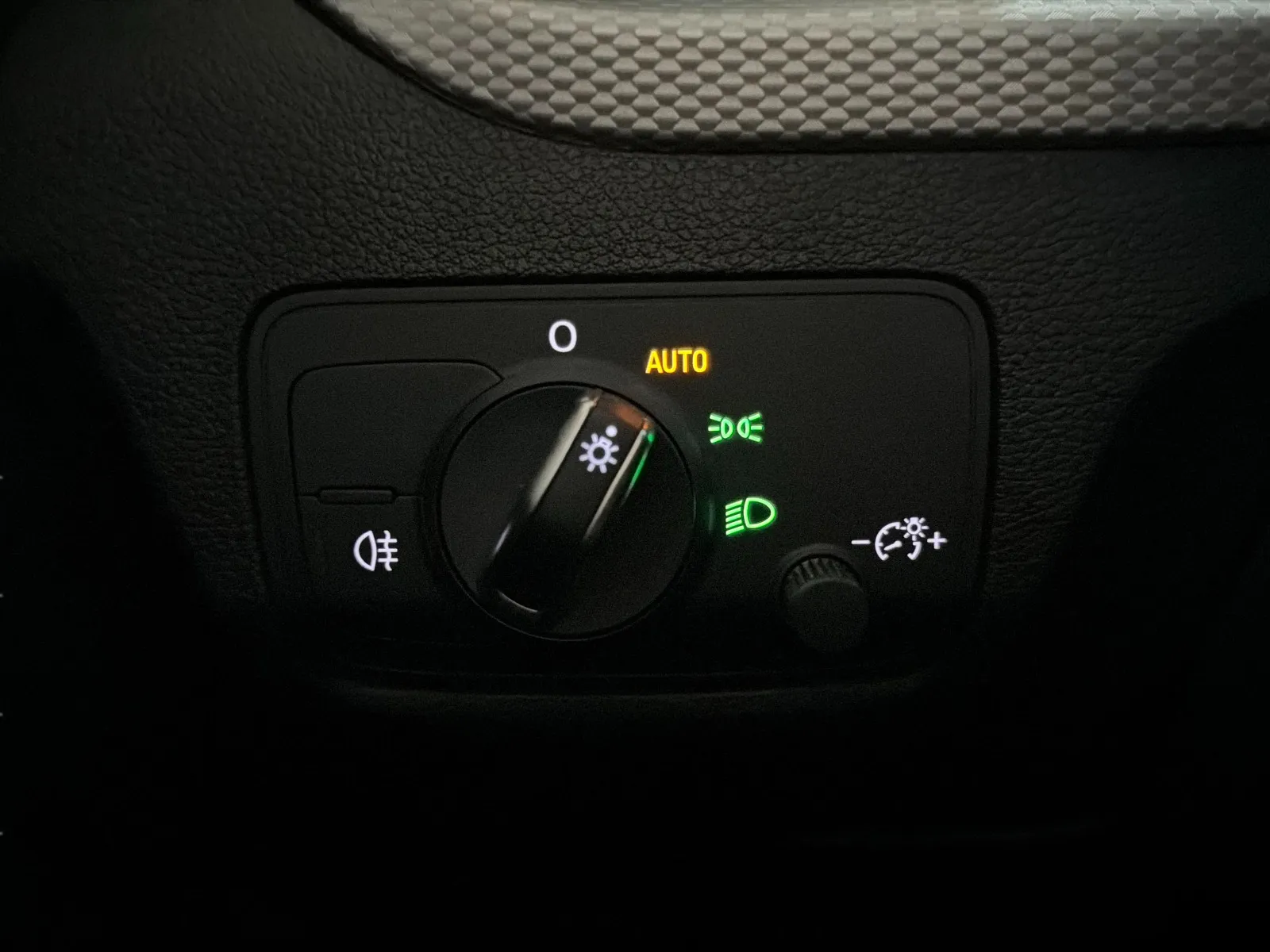 Audi Q2 35 TDI S tronic - foto 14