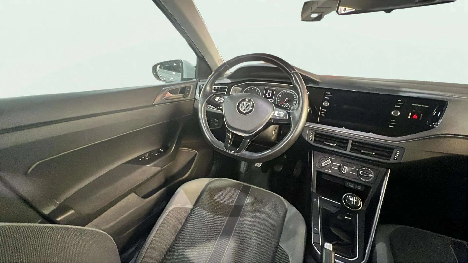 Volkswagen Polo Advance 1.0 TSI - foto 12