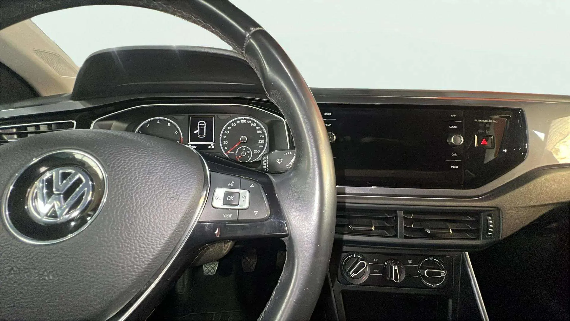 Volkswagen Polo Advance 1.0 TSI - foto 21