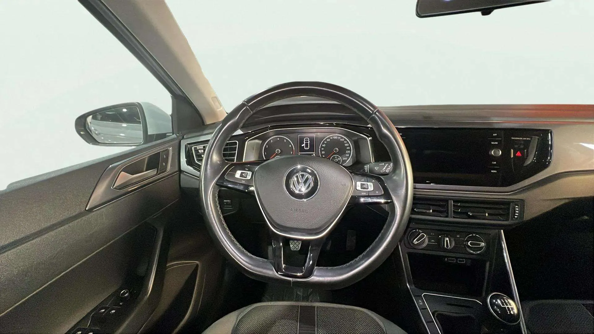 Volkswagen Polo Advance 1.0 TSI - foto 18