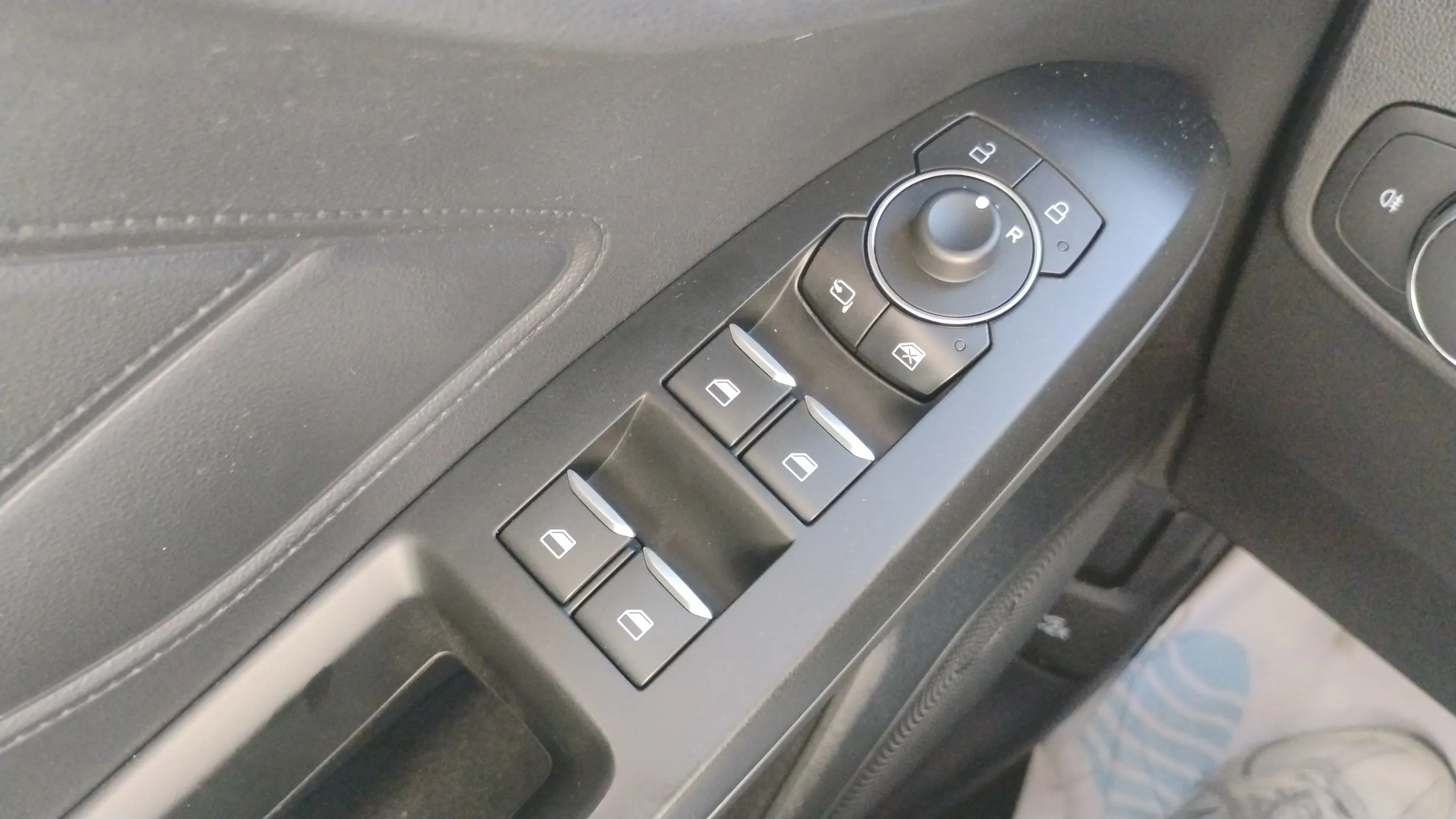 Ford Focus 2.3 EcoBoost ST - foto 20