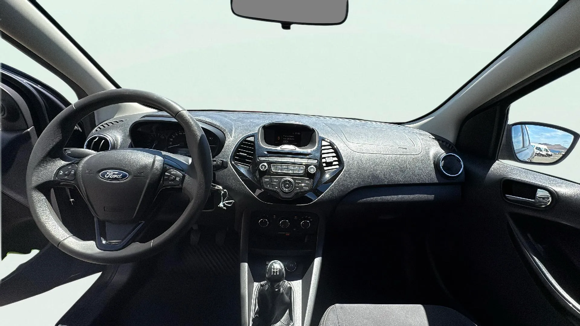 Ford Ka+ 1.2 Ti-VCT Ultimate - foto 19