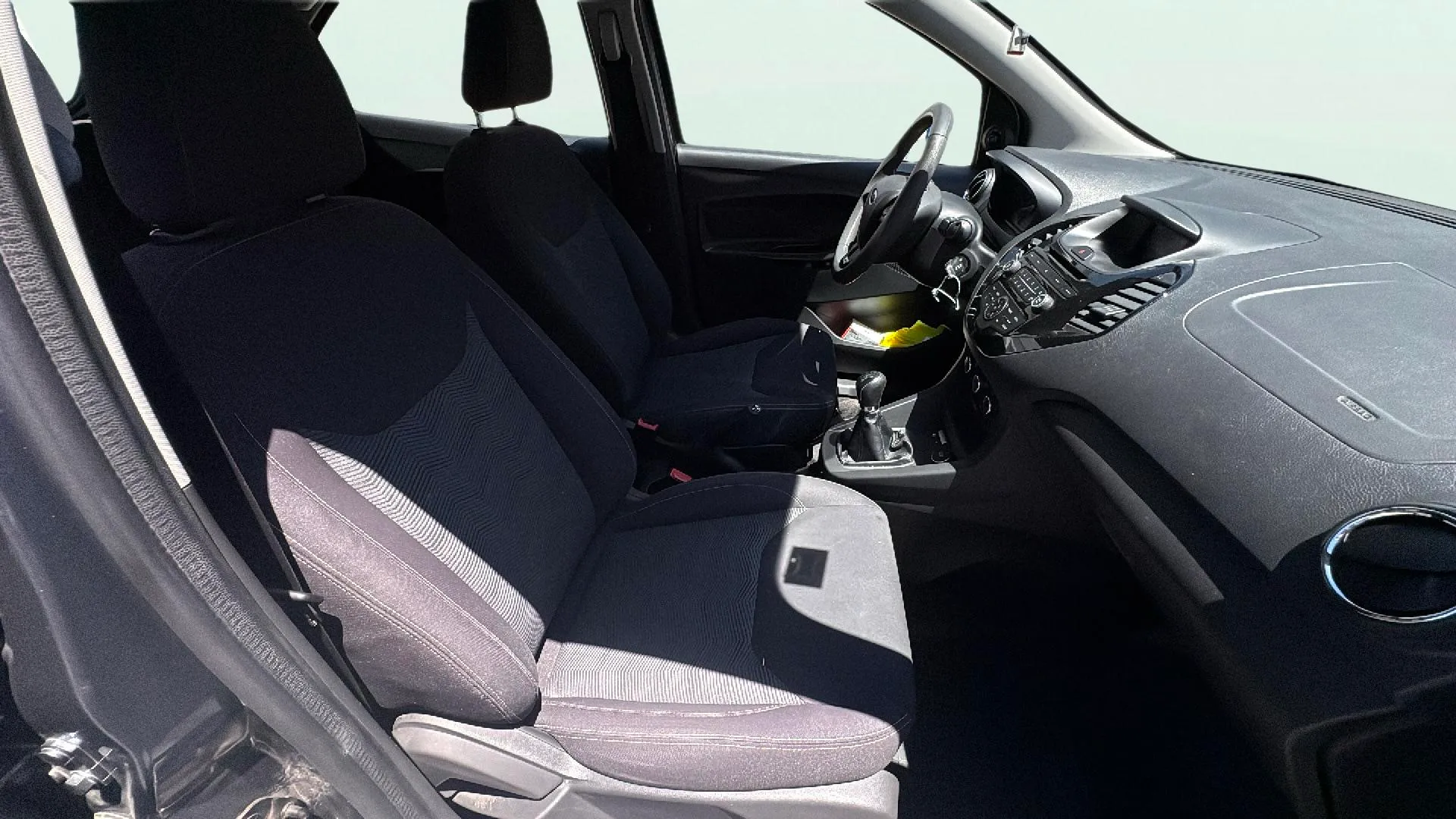 Ford Ka+ 1.2 Ti-VCT Ultimate - foto 16