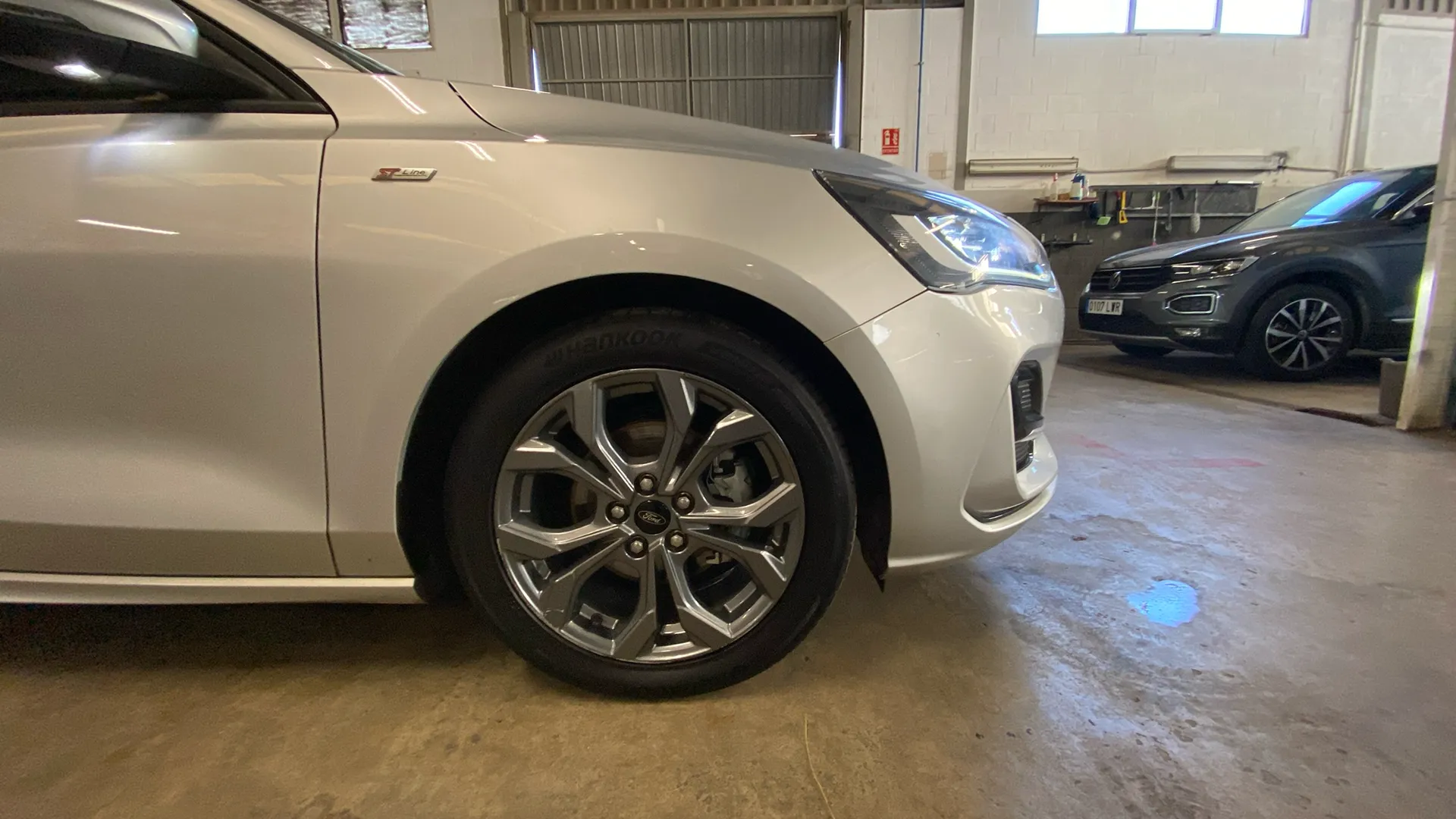 Ford Focus 1.0 EcoBoost MHEV ST-Line X - foto 14