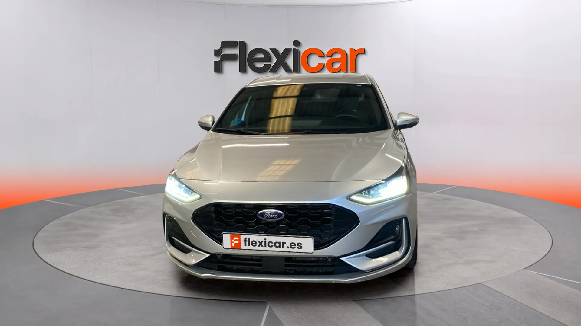Ford Focus 1.0 EcoBoost MHEV ST-Line X - foto 2