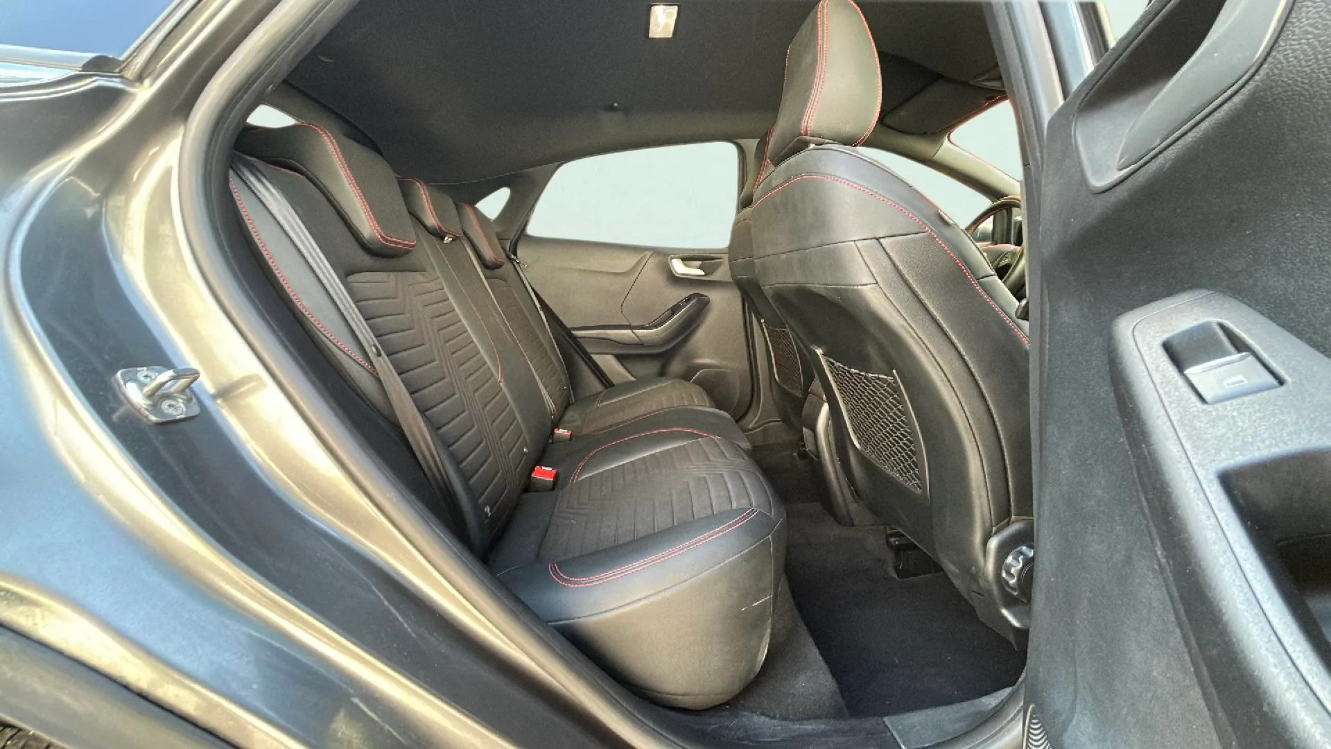 Ford Puma 1.0 EcoBoost ST-Line X MHEV - foto 16