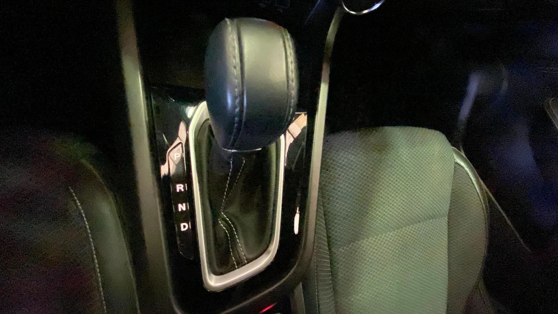Renault Arkana Techno TCe EDC mild hybrid - foto 38