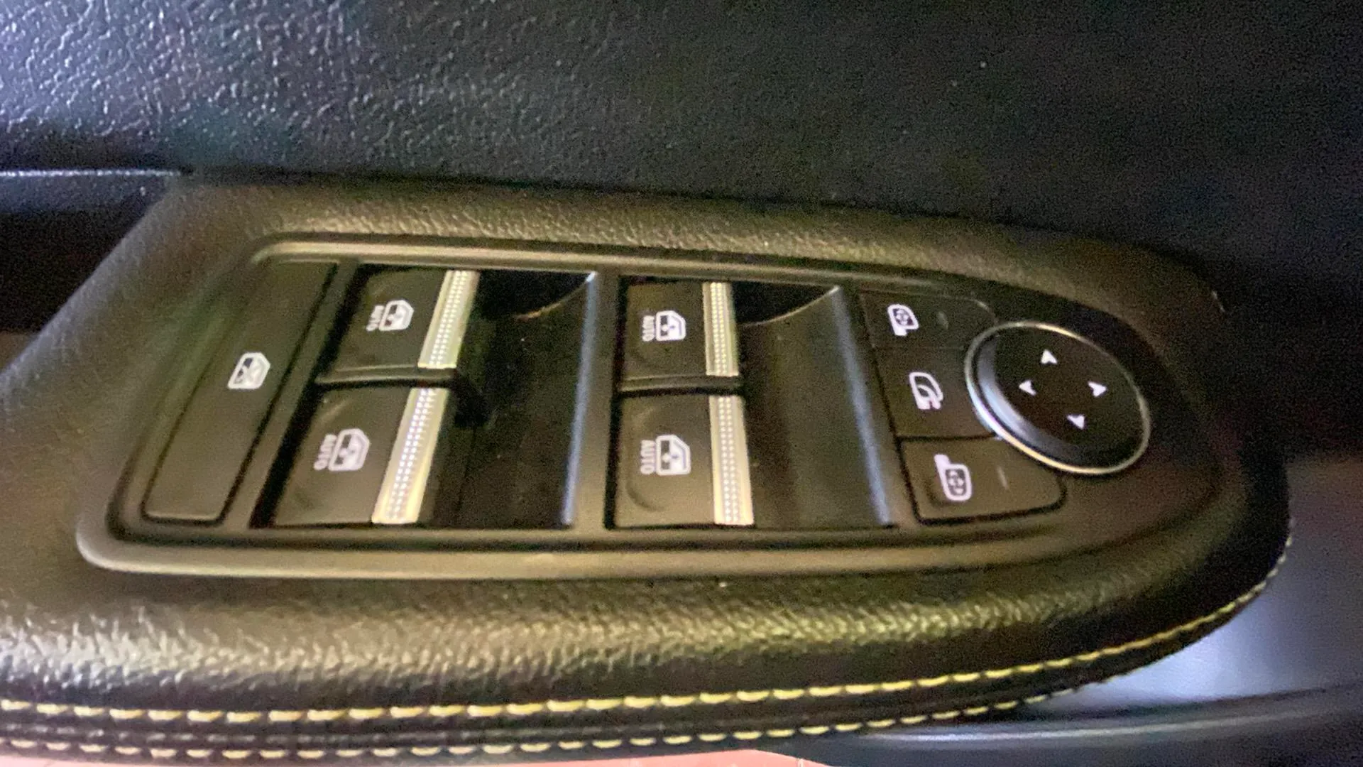 Renault Arkana Techno TCe EDC mild hybrid - foto 35
