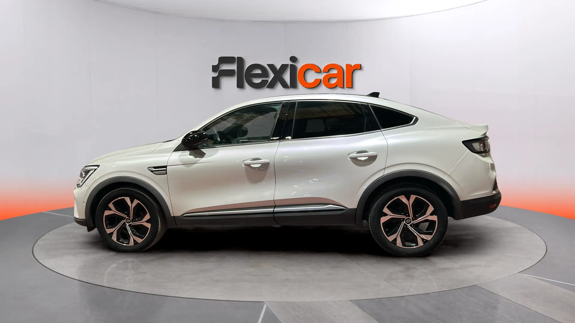 Renault Arkana Techno TCe EDC mild hybrid - foto 5