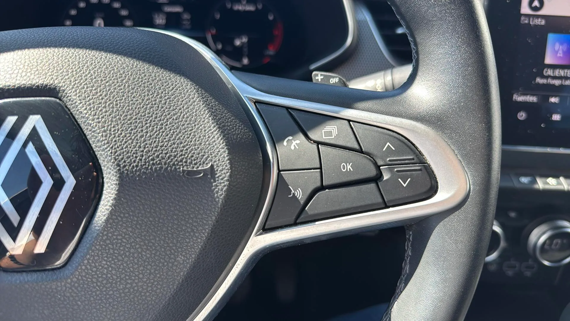 Renault Arkana Techno TCe EDC mild hybrid - foto 19