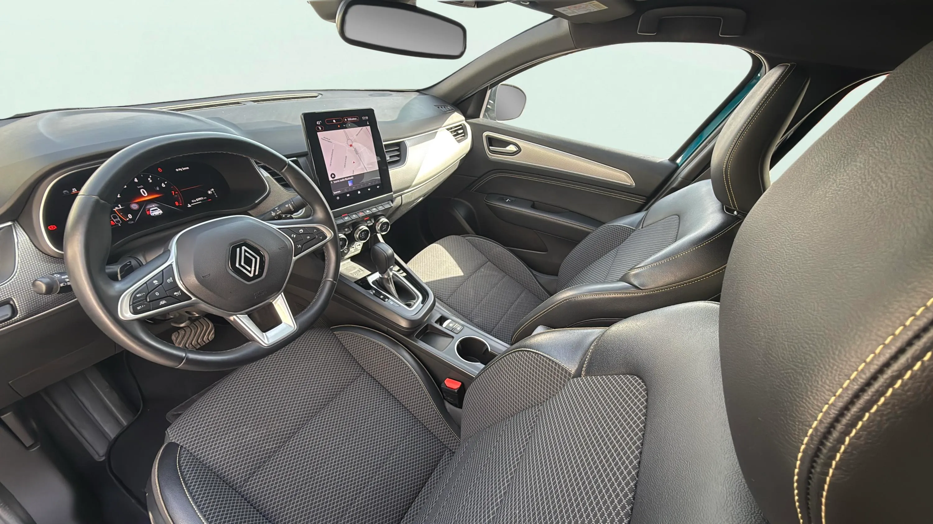 Renault Arkana Techno TCe EDC mild hybrid - foto 9