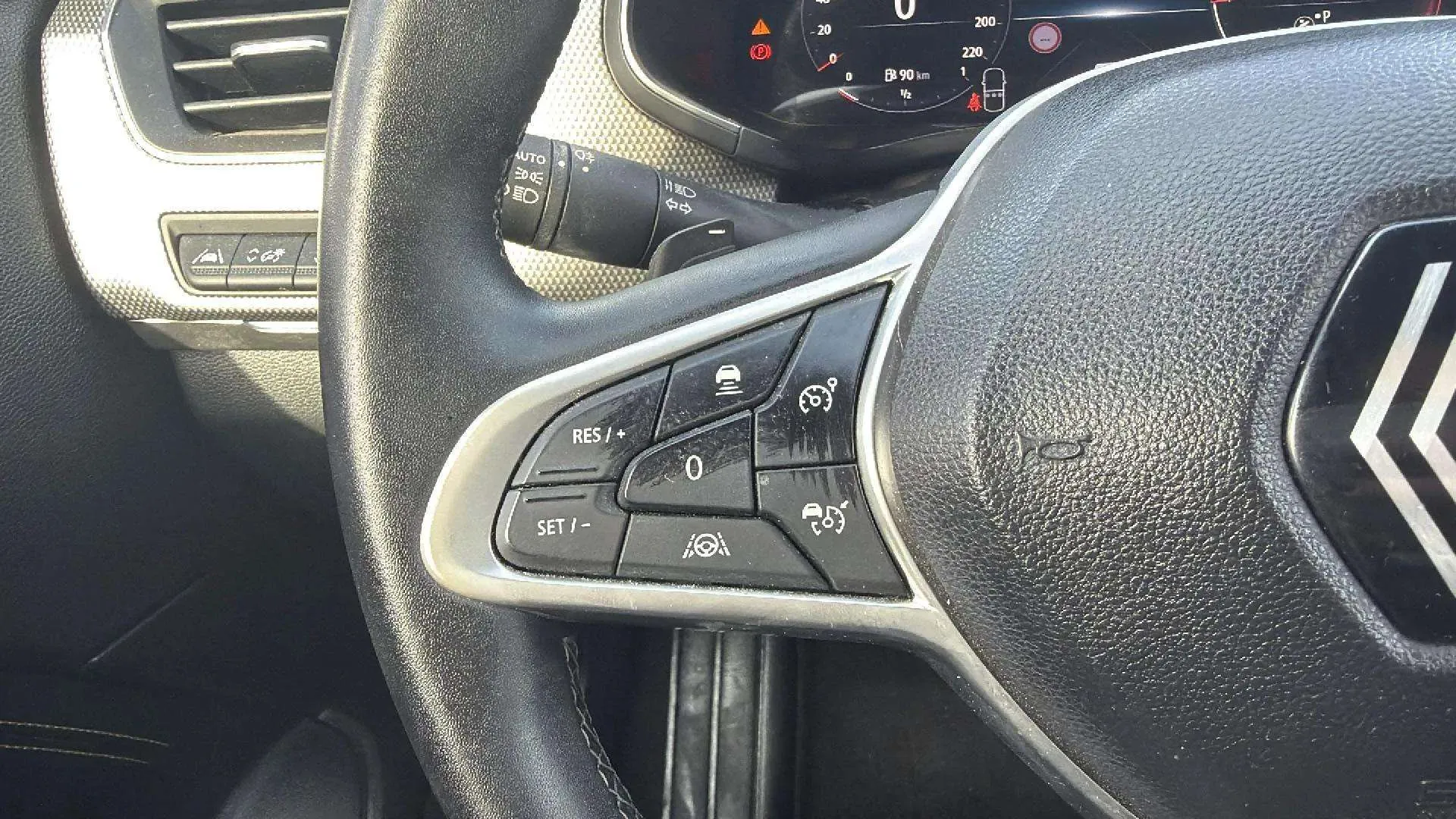 Renault Arkana Techno TCe EDC mild hybrid - foto 13