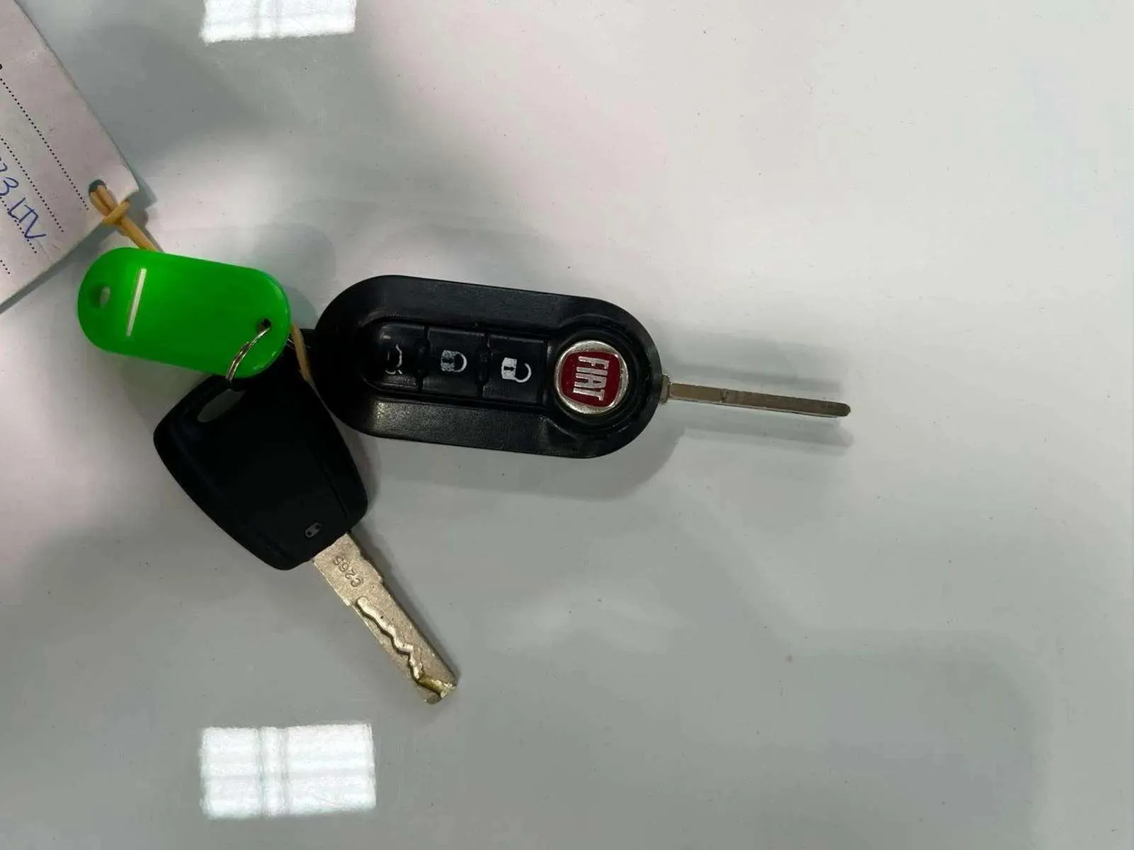 Fiat 500 Dolcevita 1.0 Hybrid - foto 22