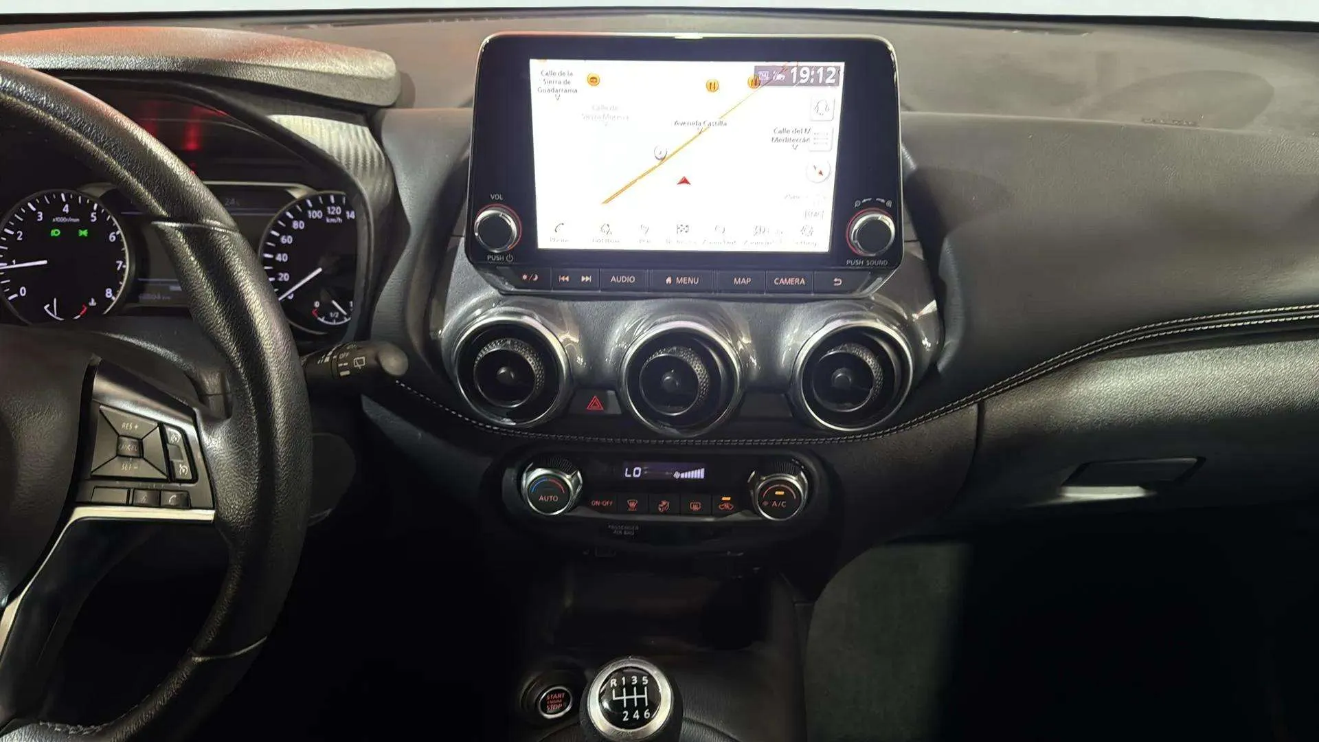 Nissan Juke DIG-T Acenta - foto 12