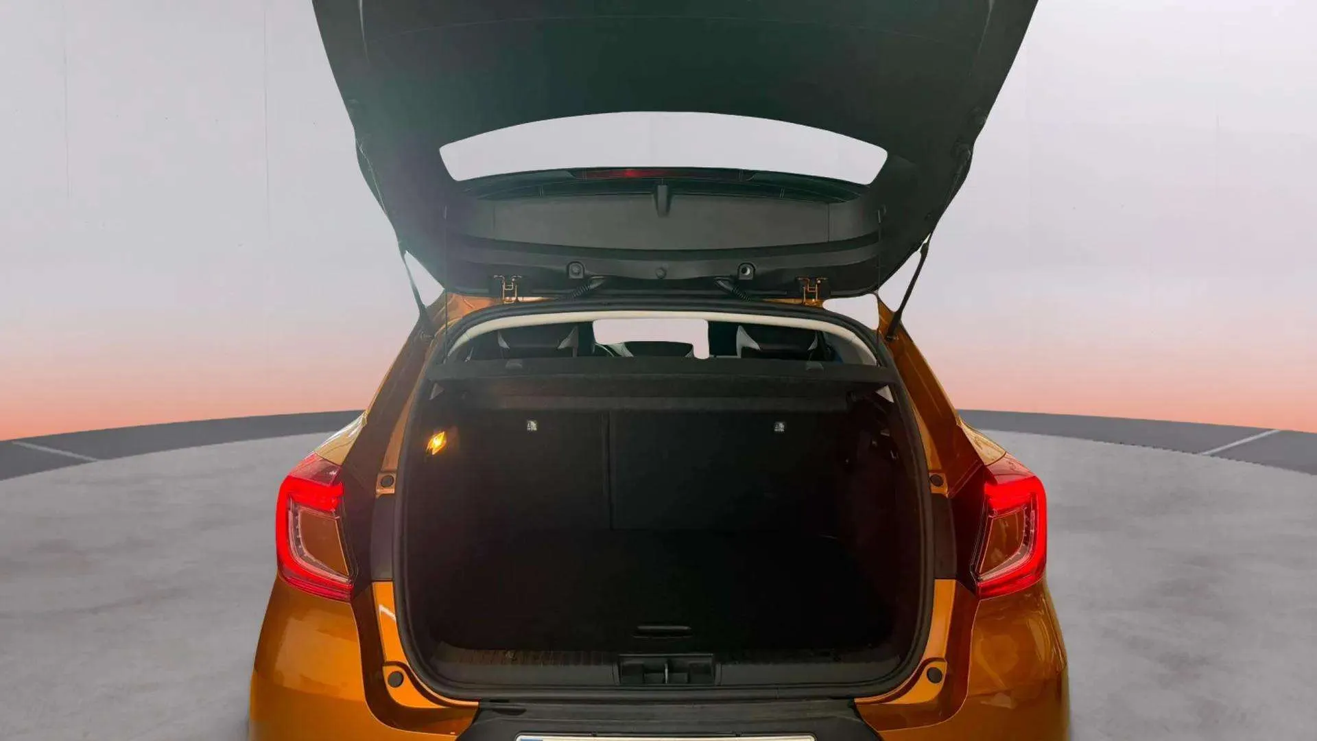 Renault Captur Zen TCe - foto 5